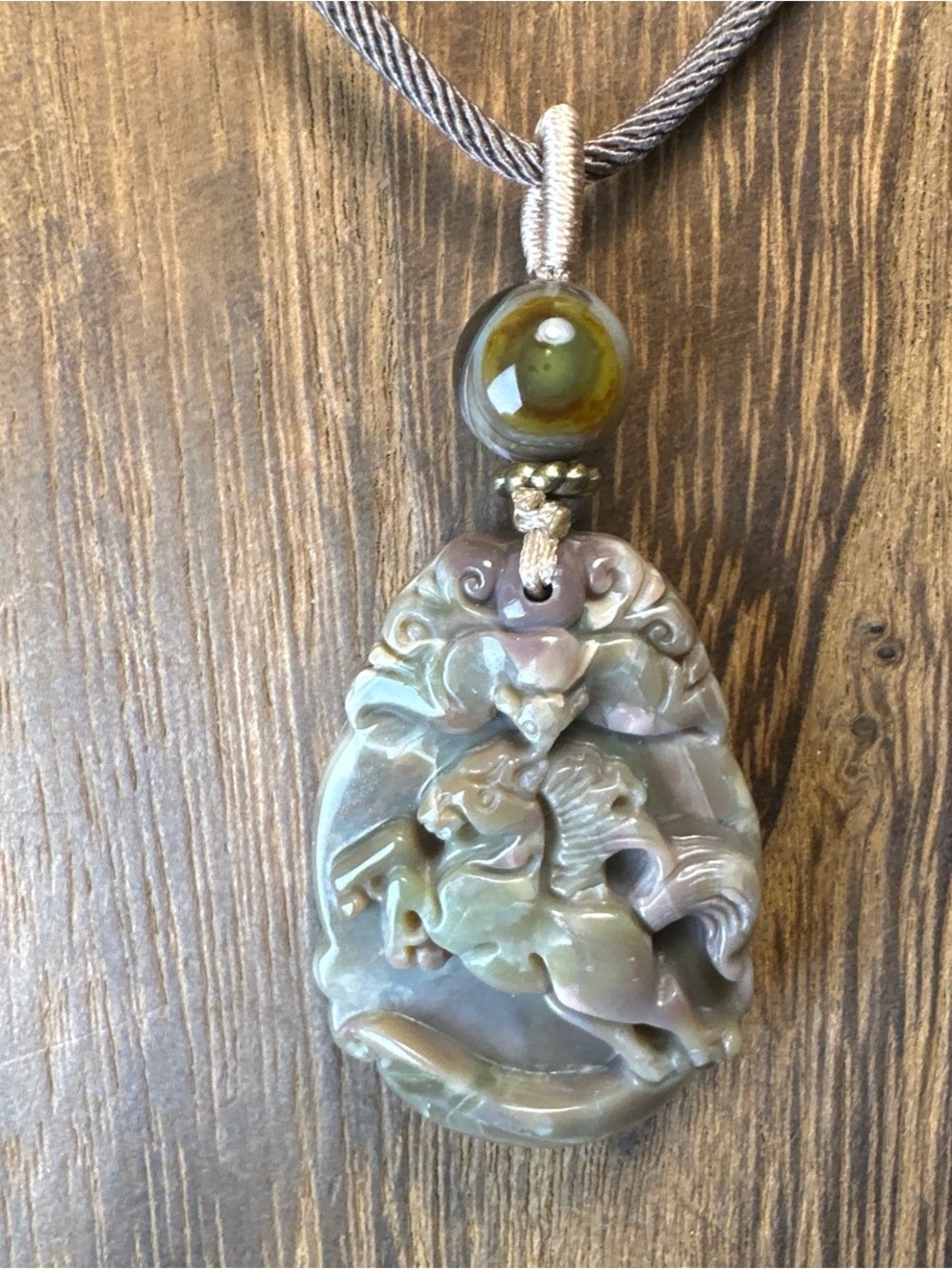 Alashan Agate Horse Carving Pendant Necklace on Brown Rope - Picture 11 of 16